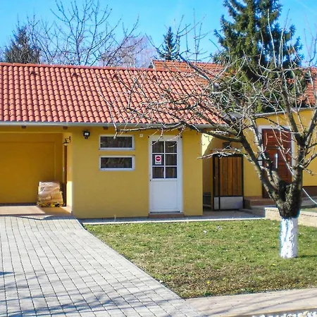 Nice In W/ Wifi And 3 Bedrooms *